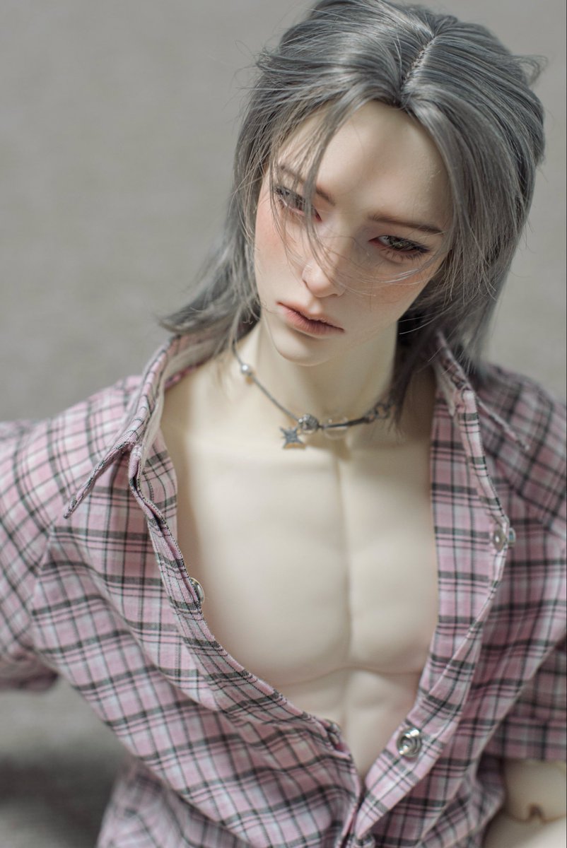 ____moncherie's tweet photo. 비가... 너무 오는데..??
.
#bjd #mori9sdoll #octans #おはドル https://t.co/mayfURtFwn