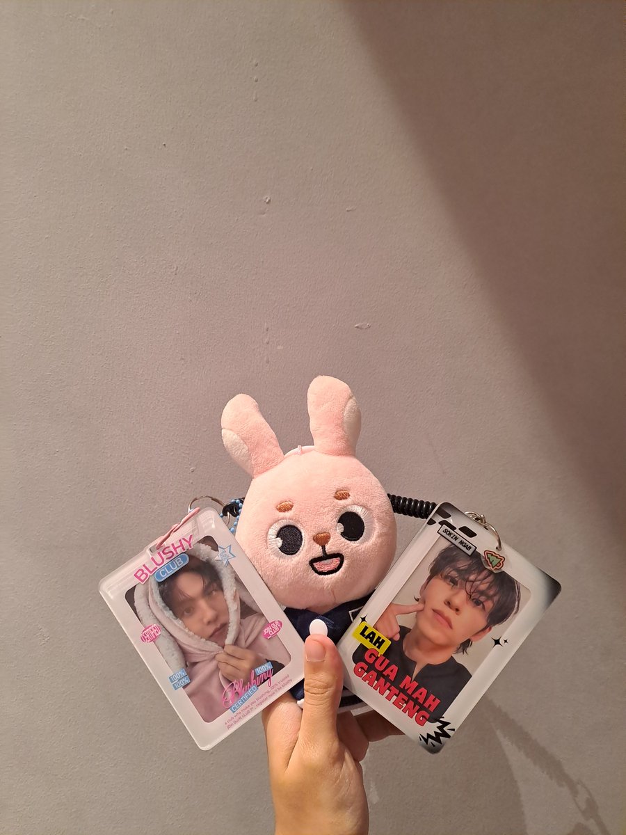 Notyourpills's tweet photo. Baru sempet up nobar skrg😔☝️ intinya terimakasih kepada semua panitia yg udah bikin acara nobar ini. JUJUR SANGAT SERU🤩😚

Semoga kedepannya kita semua bisa ketemu lagi di event2 selanjutnya atau kalo bisa ketemu di konser langsung aja iyh xixixi🤗 https://t.co/NWynEuflvj