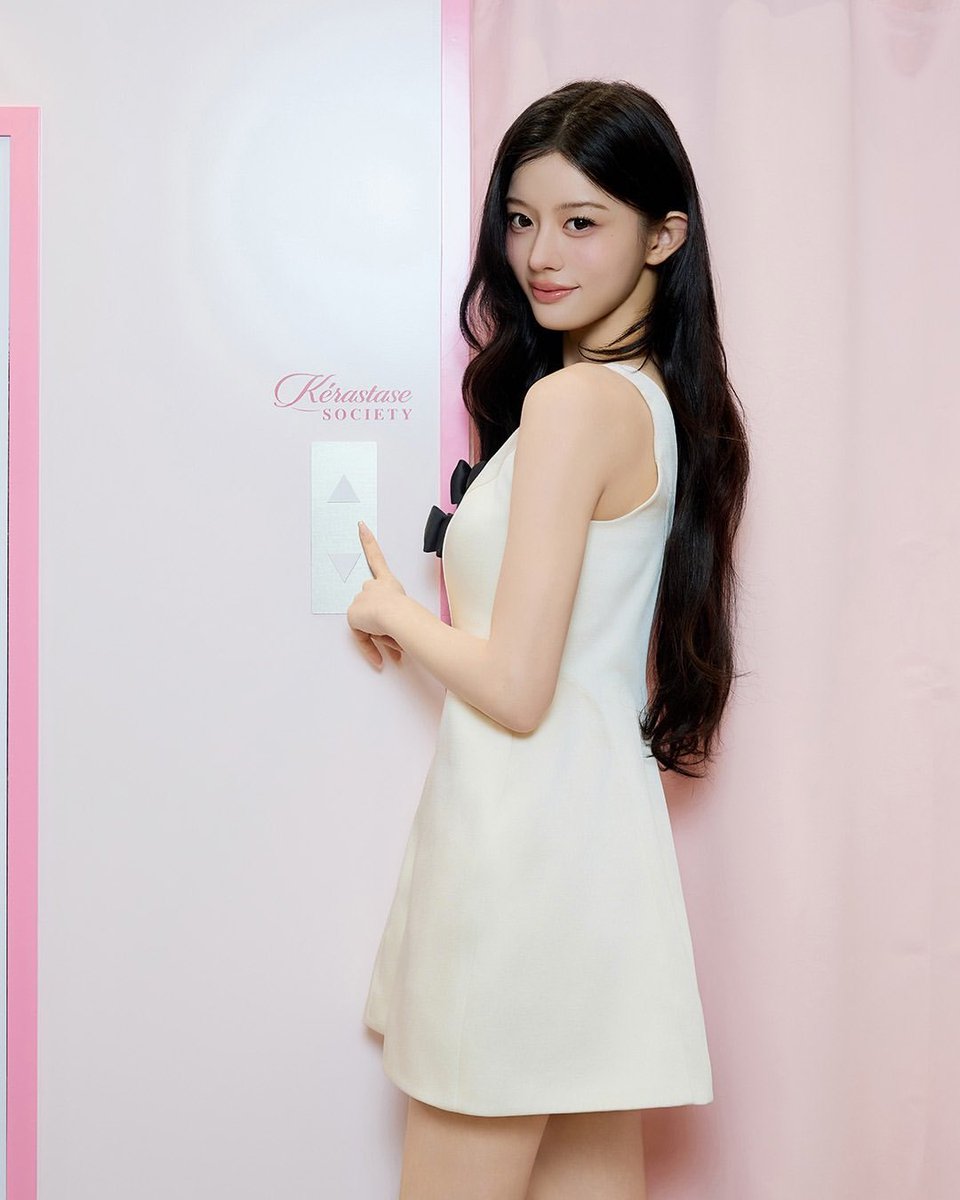 minjuspic's tweet photo. stunninggg https://t.co/tGLGOY8u6n