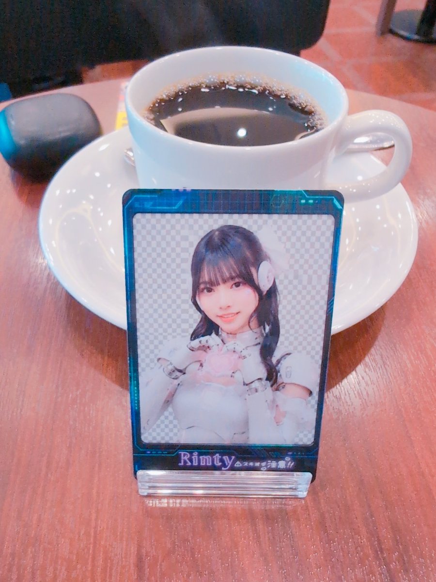 おはりんてぃーです🏐🐈‍⬛ 昨日はりんてぃーのビジュの強さを再認識