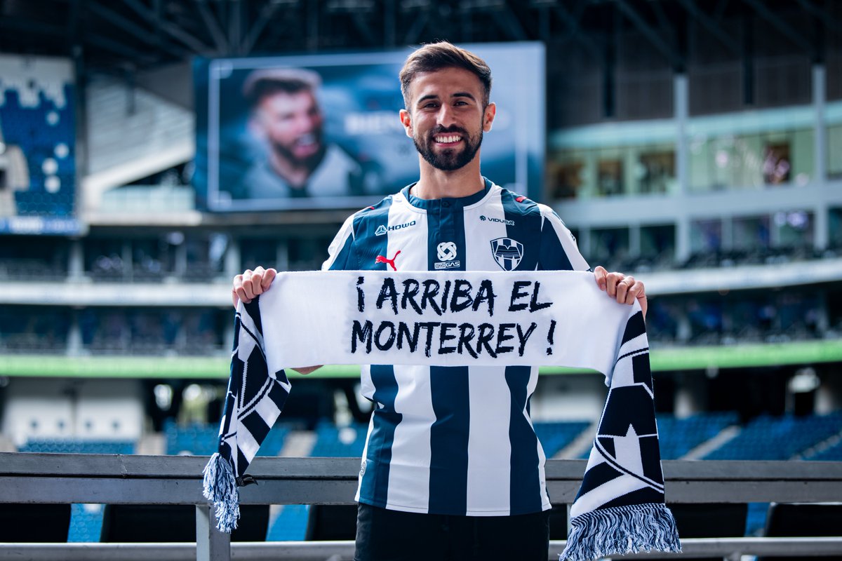 Rayados's tweet photo. Entrega, pasión y compromiso. Estamos seguros de que dejarás todo por este escudo, Diego. 🔥🛡️Ⓜ️ https://t.co/DplT1AVko4