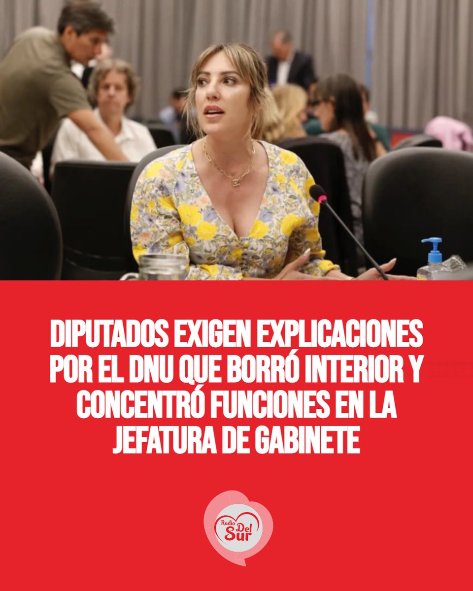 Radio_DelSur's tweet photo. Diputados piden que el Gobierno explique por qué borró Interior con un DNU. Roxana Monzón exige detalles sobre el presupuesto, el personal y el futuro de Renaper, la DNE y el INAI. ¿Era para hacerlo por decreto? #DNU #Congreso https://t.co/3Ck260zXDj