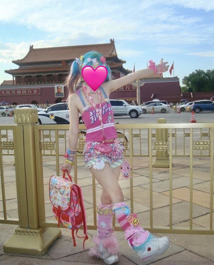 halfway__down's tweet photo. ￼💙other miscellaneous xiaohongshu pics💙 https://t.co/idReto4sDJ