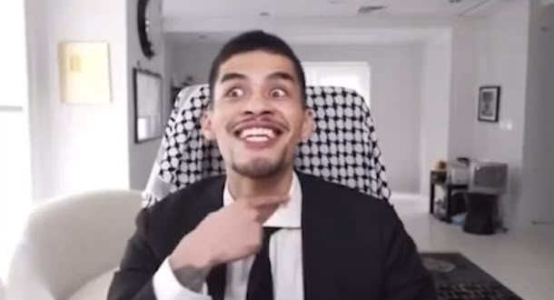 VividProwess's tweet photo. Muslim streamer SNEAKO went full jihad and made cut-throat gestures as he shouted:

"Allahu Akbar! What makes you think you can deport me? I'm coming! You can't stop me!"

This is the same guy who demanded that Americans stop having dogs in Miami and praised Ayatollah Khamenei. https://t.co/3QXEUH2ATI