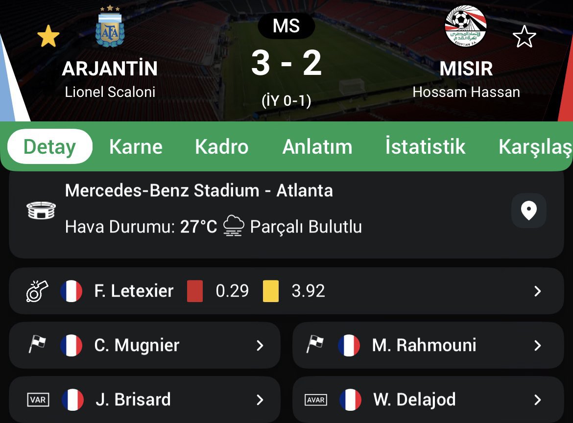 turkcebeci's tweet photo. @AtakanYumuk Ya bi sey demiyim demiyim diyorum ama seni de hic iyi gormuyorum abi. Bosver, cidden sal bu isleri. Pek senlik degil bu futbol💩 https://t.co/lzdQp3iZMJ