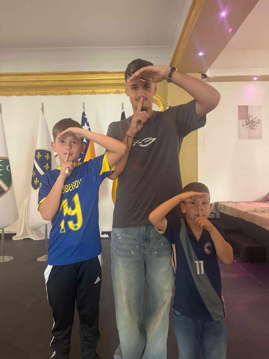 BosniaNTBall's tweet photo. Proof this World Cup was a big success for Bosnia-Herzegovina! #Alajbegovic https://t.co/yNwhsMEnti