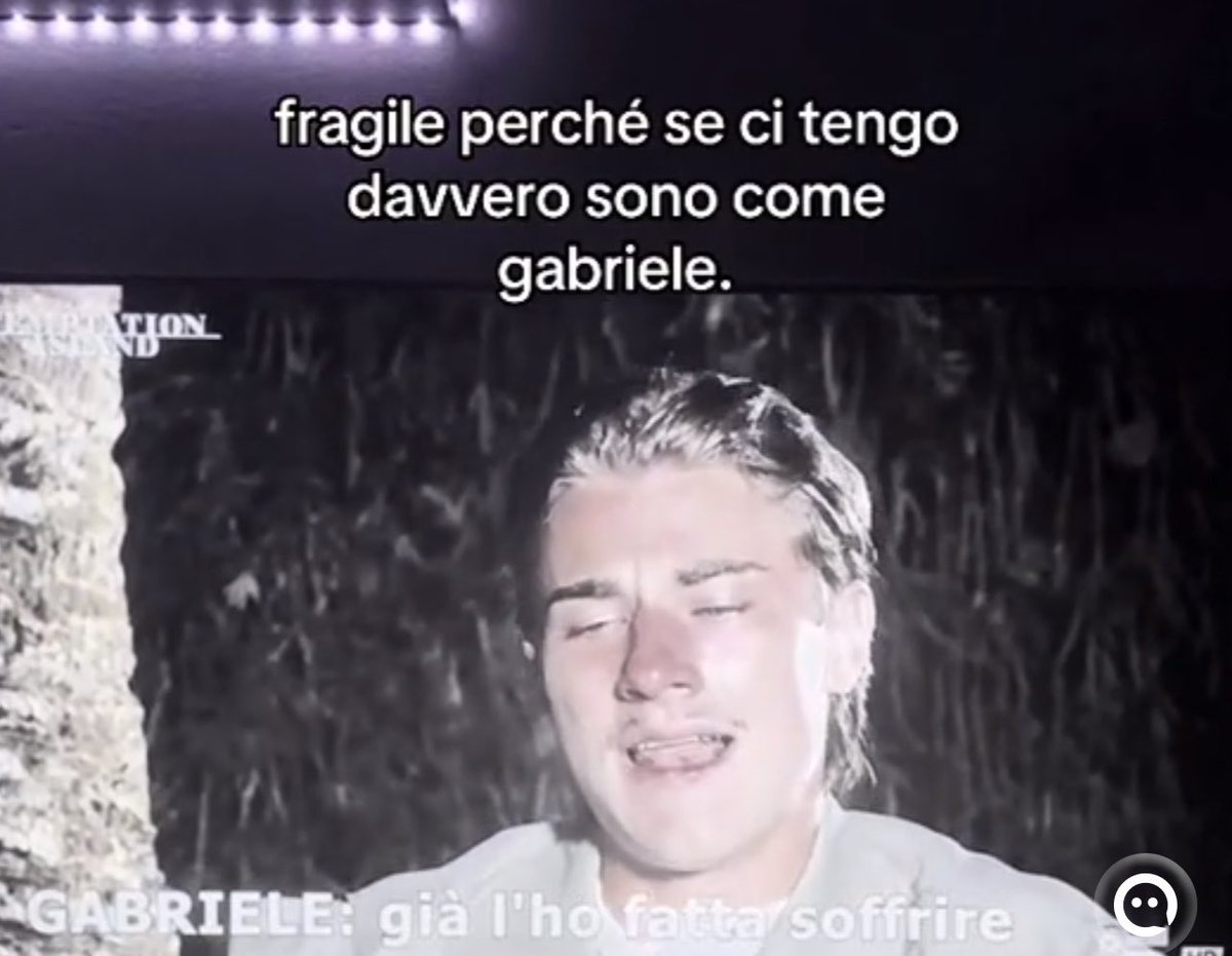 laasof11's tweet photo. le cose MALATE che sto leggendo su tik tok sul falò di confronto tra sara e gabriele. Far passare la loro relazione e le loro reazioni come un “esempio” è davvero tossico, queste ragazzine devono smetterla di idolatrare persone così. 

#temptationisland https://t.co/41jGCFMbeE