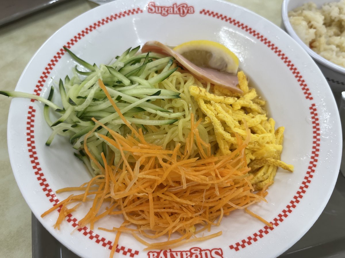 oinagoya's tweet photo. スガキヤで夏季限定

冷しラーメン 発売中です🍜 https://t.co/j2kvJATH2G