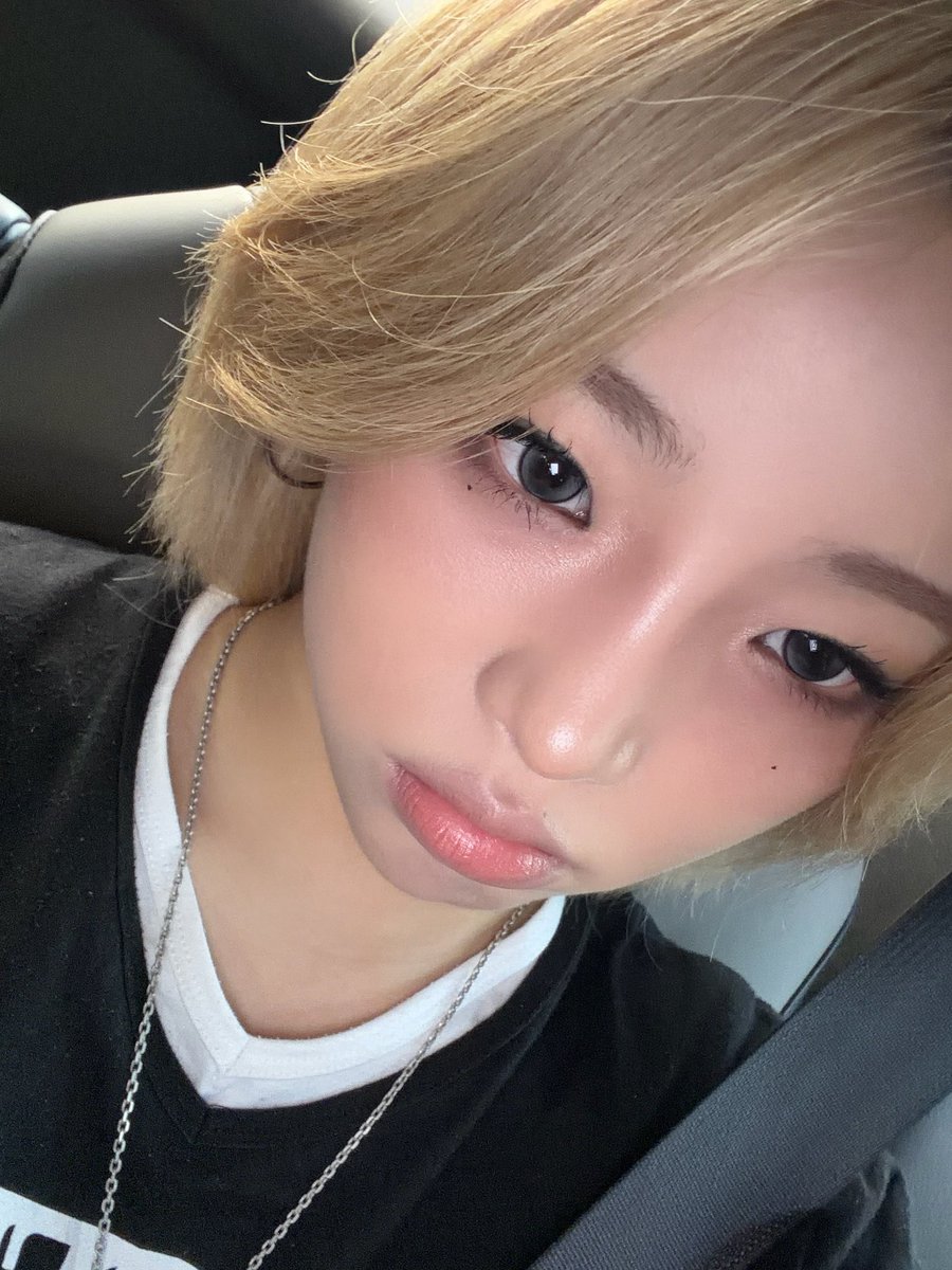 sunhyefiles's tweet photo. 260708 #정선혜 비스테이지 ❤️ (1/2)
#영파씨 #YOUNGPOSSE #SUNHYE https://t.co/l63dXZLpWk