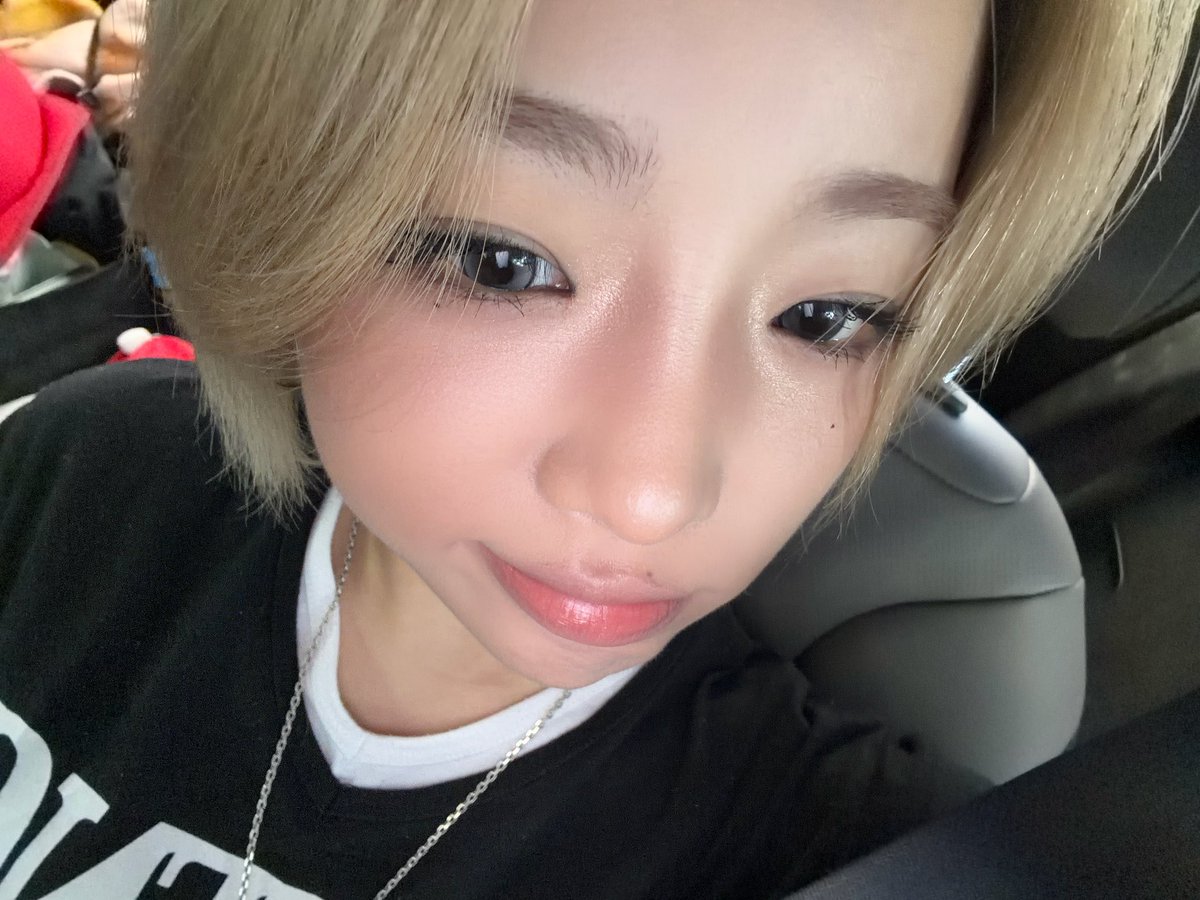 sunhyefiles's tweet photo. (2/2) #영파씨 #정선혜 #YOUNGPOSSE #SUNHYE https://t.co/hhu7l3Tp1U