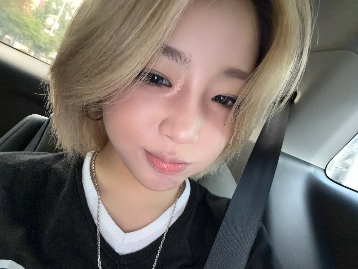 sunhyefiles's tweet photo. (2/2) #영파씨 #정선혜 #YOUNGPOSSE #SUNHYE https://t.co/hhu7l3Tp1U