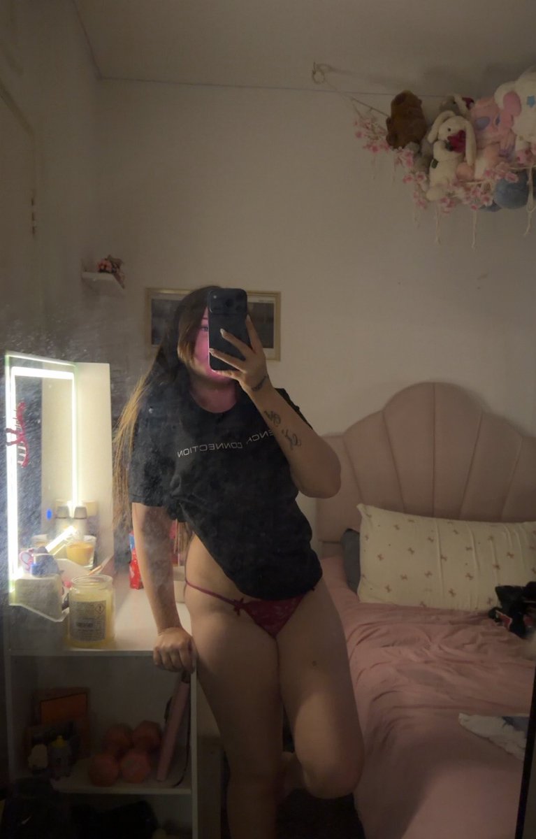 candycandreal's tweet photo. should I take my top off? https://t.co/yuGHWzNPHc