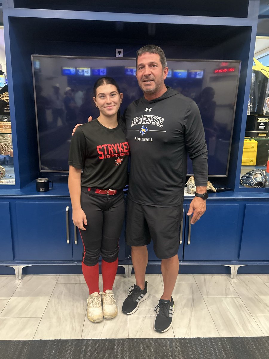 Haylee2408's tweet photo. Any day that I get to share the field with @jlandreneau and @CoachEmPhillips is a good day! Beyond grateful to be able to attend another Prospect Camp at Mcneese State University! 

#GeauxPokes https://t.co/xXLs2mVEN5