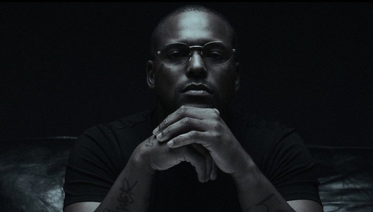 Kurrco's tweet photo. SCHOOLBOY Q

THANK QUE
(ALBUM)

COMING SOON 🚨 https://t.co/2mUunjO3qX