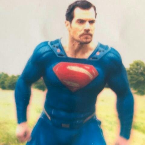 Santi_Evans13's tweet photo. Henry Cavill https://t.co/fo6aDOIG37