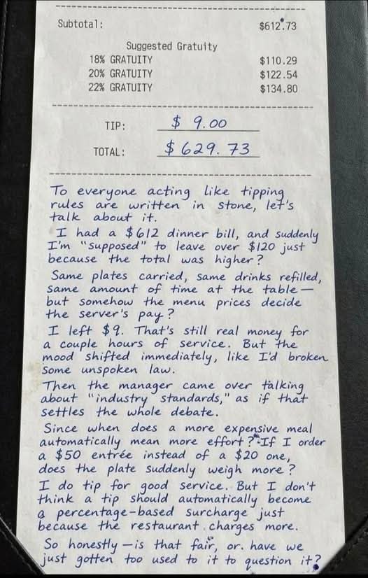 WorkElizab's tweet photo. She left this note under the bill for the waiter and they were p!ssed . Was she wrong to say this?? What do you think? https://t.co/IGBGwk9iAi