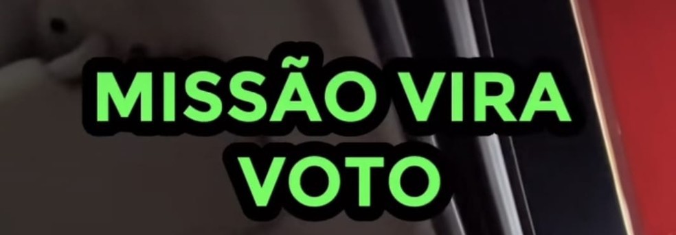 joomikhail's tweet photo. Não se iludam com pesquisas...
Será uma eleição difícil..e os bons números da nossa economia não estão 
se revertendo em votos
É hora de iniciarmos o VIRA VOTO pro
Lula !
Nas ruas e redes ...bora pra cima ✊ https://t.co/Obn7vYekqY