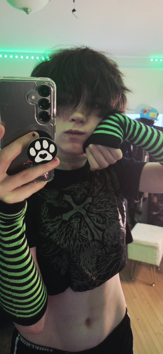 Shiniiscute's tweet photo. Minecraft boy vers. 67 🍀 https://t.co/OGEzsk9xFt
