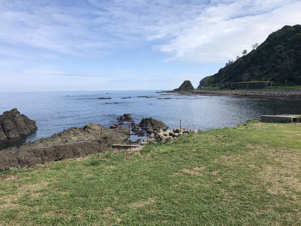Z006yo's tweet photo. #見た人もなにか無言で山形をあげる https://t.co/9j4xqBXyQx