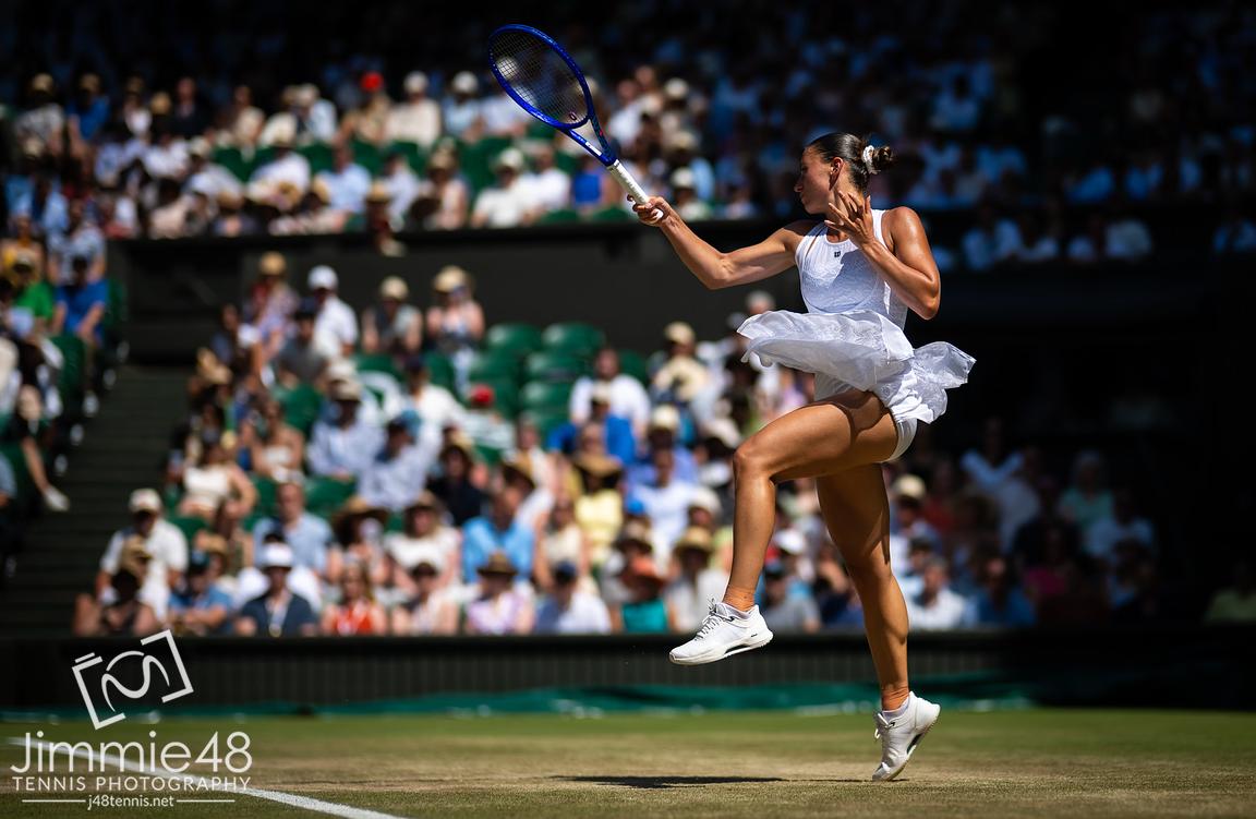 JJlovesTennis's tweet photo. Marta Kostyuk on her way into the Wimbledon semis. https://t.co/7KRvXY6LIJ