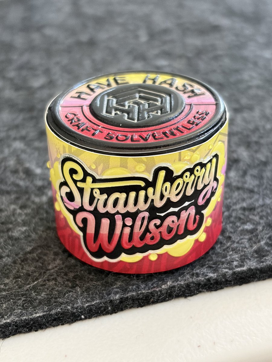 LFCAlani's tweet photo. Strawberry Wilson by Have Hash 
10/10 🍓🍋🌲 https://t.co/65UNeEGojQ