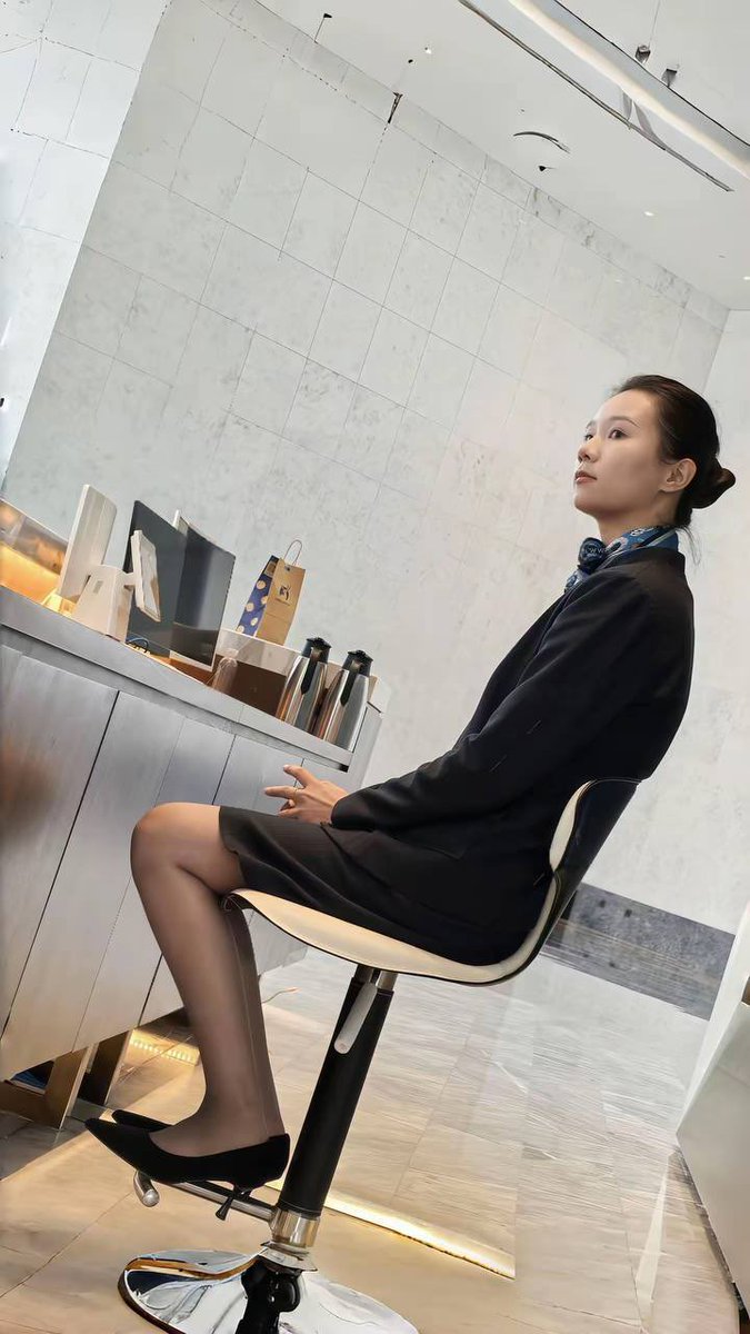我是女秘书 tweet media