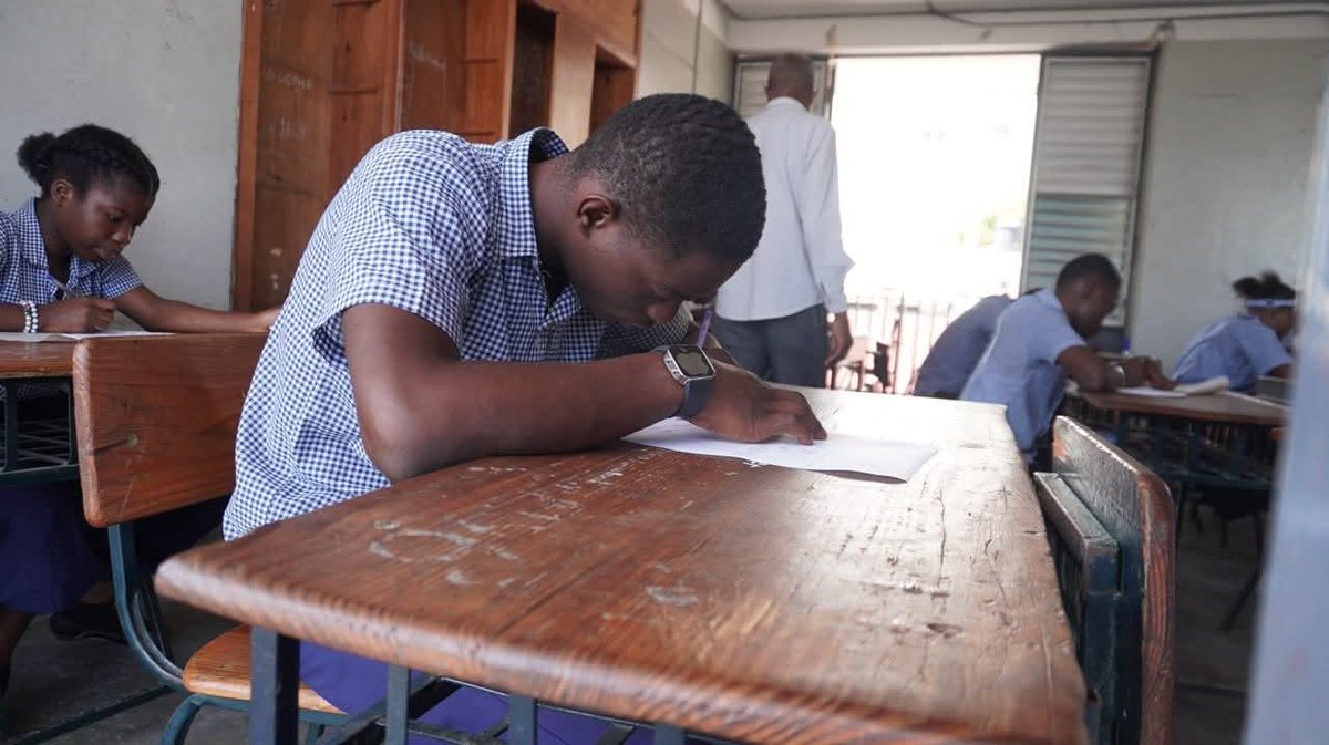 MENFP_Education's tweet photo. Haïti-Éducation/Évaluation

Le MENFP évalue les acquis des apprenants des Centres du soir
 
8 juillet 2026

Sur instruction du Ministre Vijonet DÉMÉRO et du Directeur Général Osny JEAN MARIE, le Ministère de l’Education nationale et de la Formation...👇🏽 https://t.co/SX7bvtqyaO https://t.co/QSWY725iko