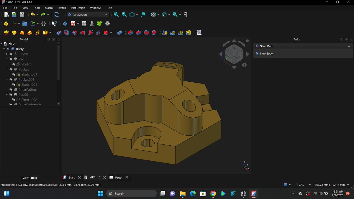 manlikesmith_'s tweet photo. while i slept once again, i got the inpiration on how to get past this one issue i kept getting on this drawing.

the goal was to not only get the final product but to also make my drawing on each step of the way FULLY CONSTRAINED. https://t.co/IsEsUsOy7O