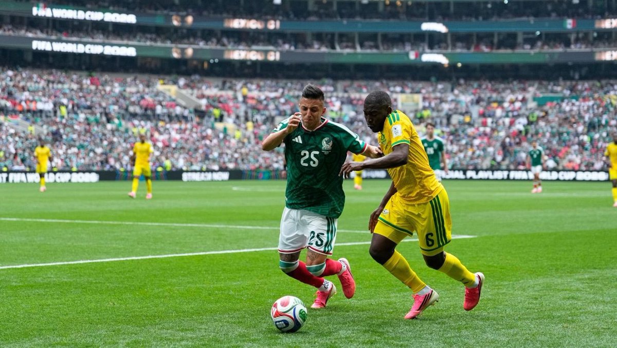 DaroRodriguezz's tweet photo. Extraño como nunca al mejor partido de la historia del fútbol: https://t.co/LVrMcpahs7