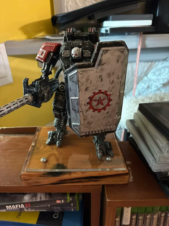 Helldivers_NOW's tweet photo. OP's friend made this for his Bday https://t.co/vakOtcIGE4