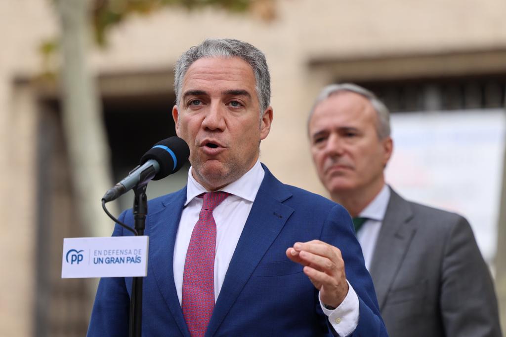 johnsixx256's tweet photo. Este es @eliasbendodo se cogió una baja para hacerse un injerto capilar y siguió cobrando su sueldo hoy su partido te pide que si estás enfermo cobres menos. https://t.co/n722zRCw8O