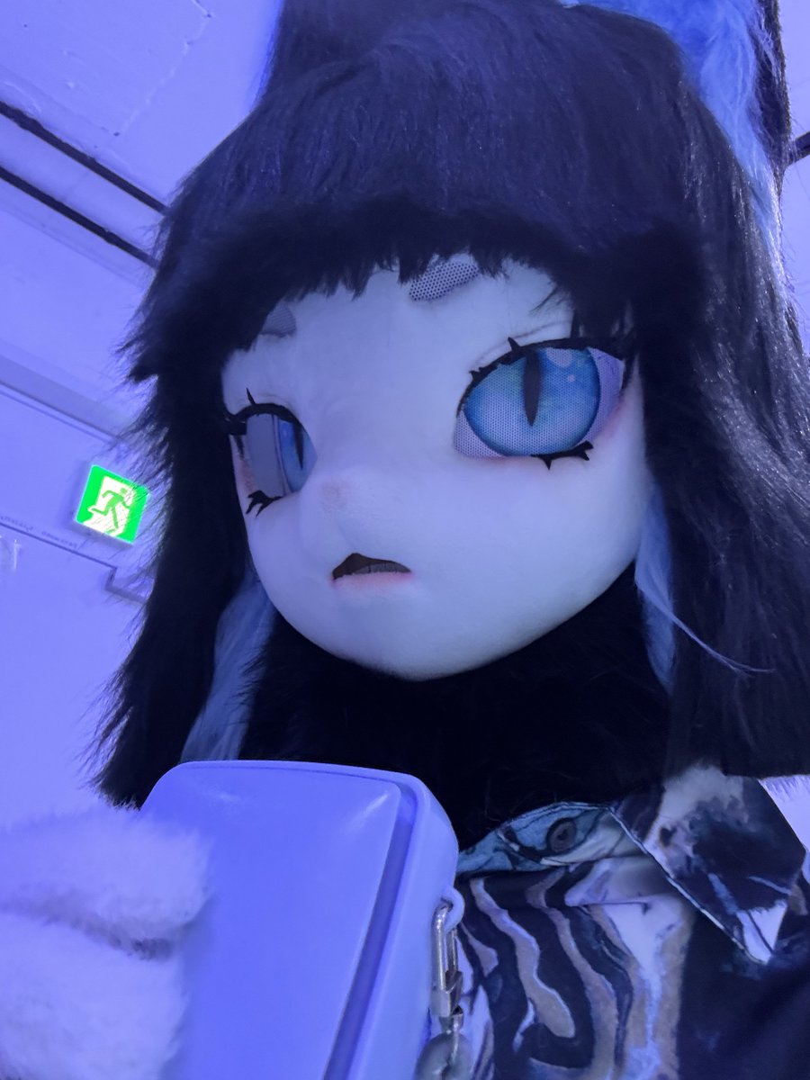Miumilku's tweet photo. なんか今日から暑くなりそう？！？！
みんな暑さ対策してねっちゅーしょーに気をつけてね？！？ https://t.co/mUArcJHBcA