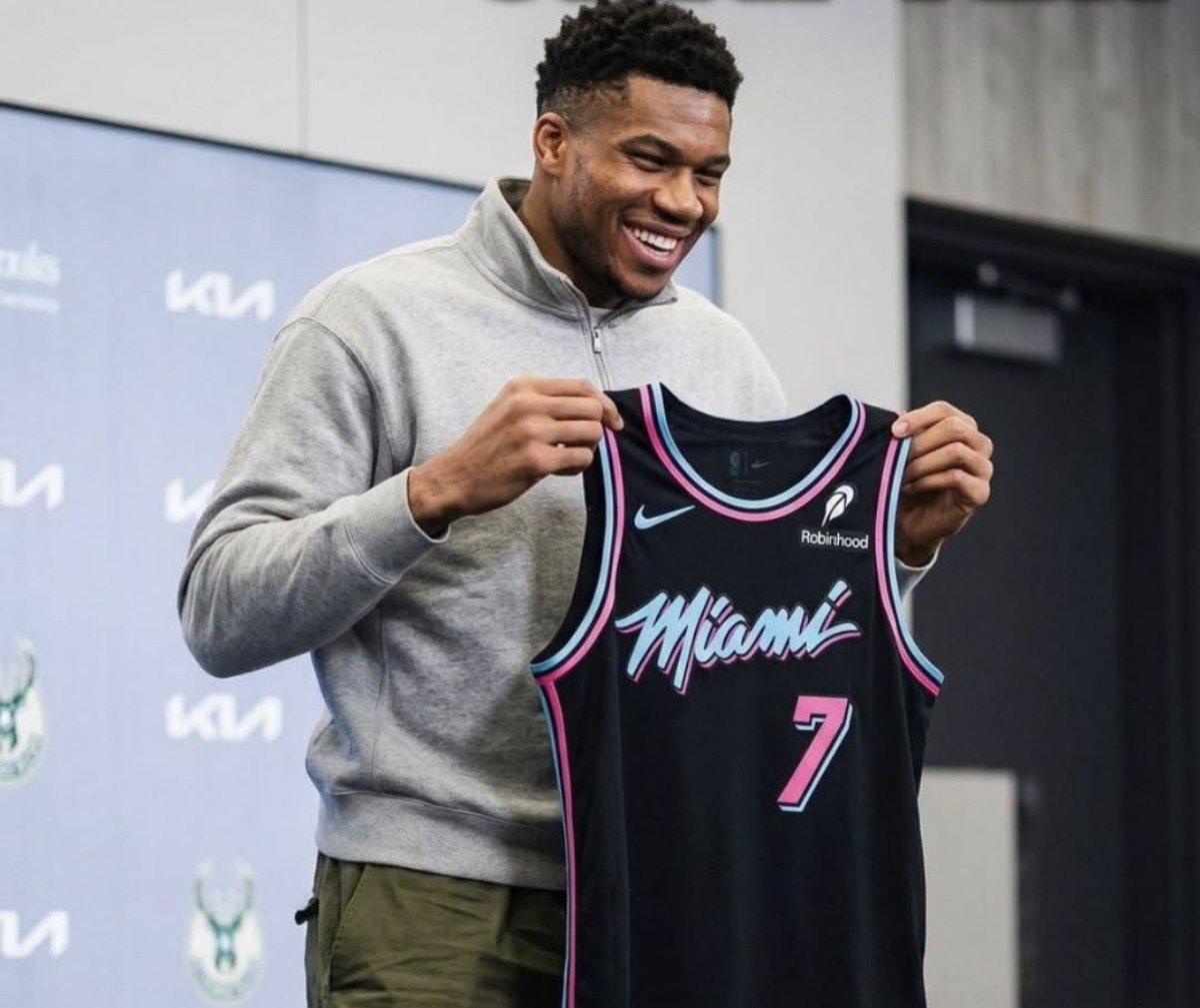 The HEAT Realm tweet media