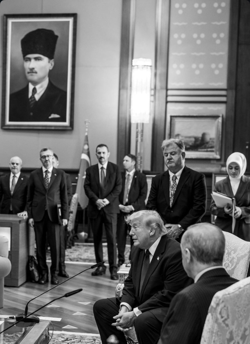 _opmopyok's tweet photo. Odak tek bir yerde ;)
#NATO https://t.co/mbomDBmUMc