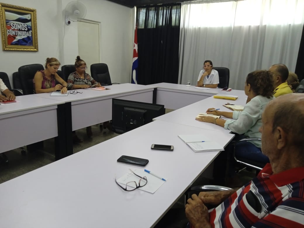 E_Rectora's tweet photo. Comité de prevención en la #UCMLT  
Se aseguran las medidas de prevención para la Universidad durante el periodo de receso escolar y se aprueba la guía de control interno de la etapa
#SiSePuede
#LasTunas
@gobiernotunas 
@dgslastunas https://t.co/4fTnbOdcOa