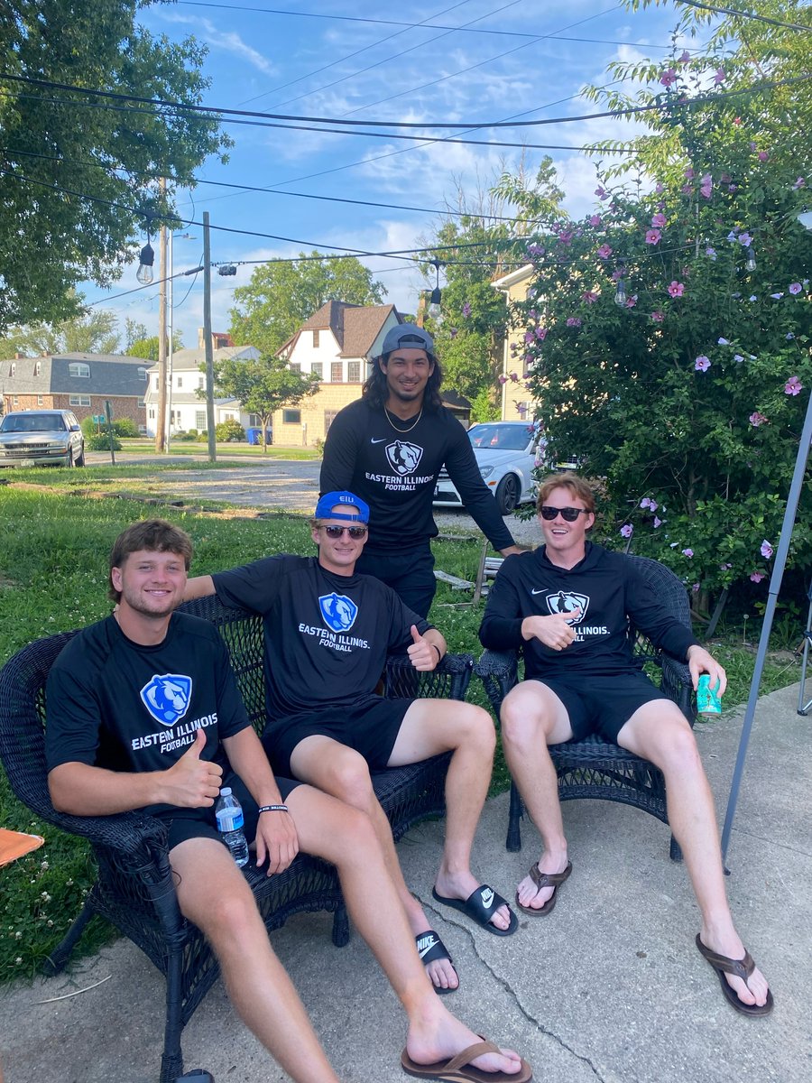 EIU_FB's tweet photo. Together‼️

#WeNotMe | #BleedBlue | #TogetherWeWill https://t.co/pQHK7ne4H1