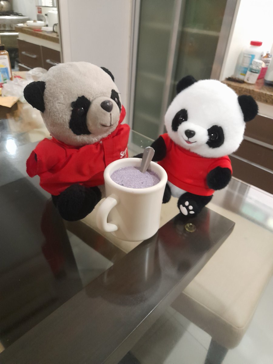 MisterPandaBoom's tweet photo. Ube milkshake. Toy Pandas see. #stuffie #stuffedtoys #photos https://t.co/bwIUXNYhlV