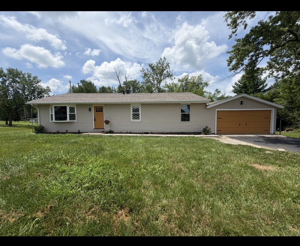 Jrezjox's tweet photo. To my 35 followers,  I Just want to take some time to celebrate the fact that we’re finally listing our flip on Friday. 2 years, 30k project overrun and a settlement later. We’re finally complete. It was an all cash project that brought a lot of stress.

P.S. I learned a lot about septic tanks.