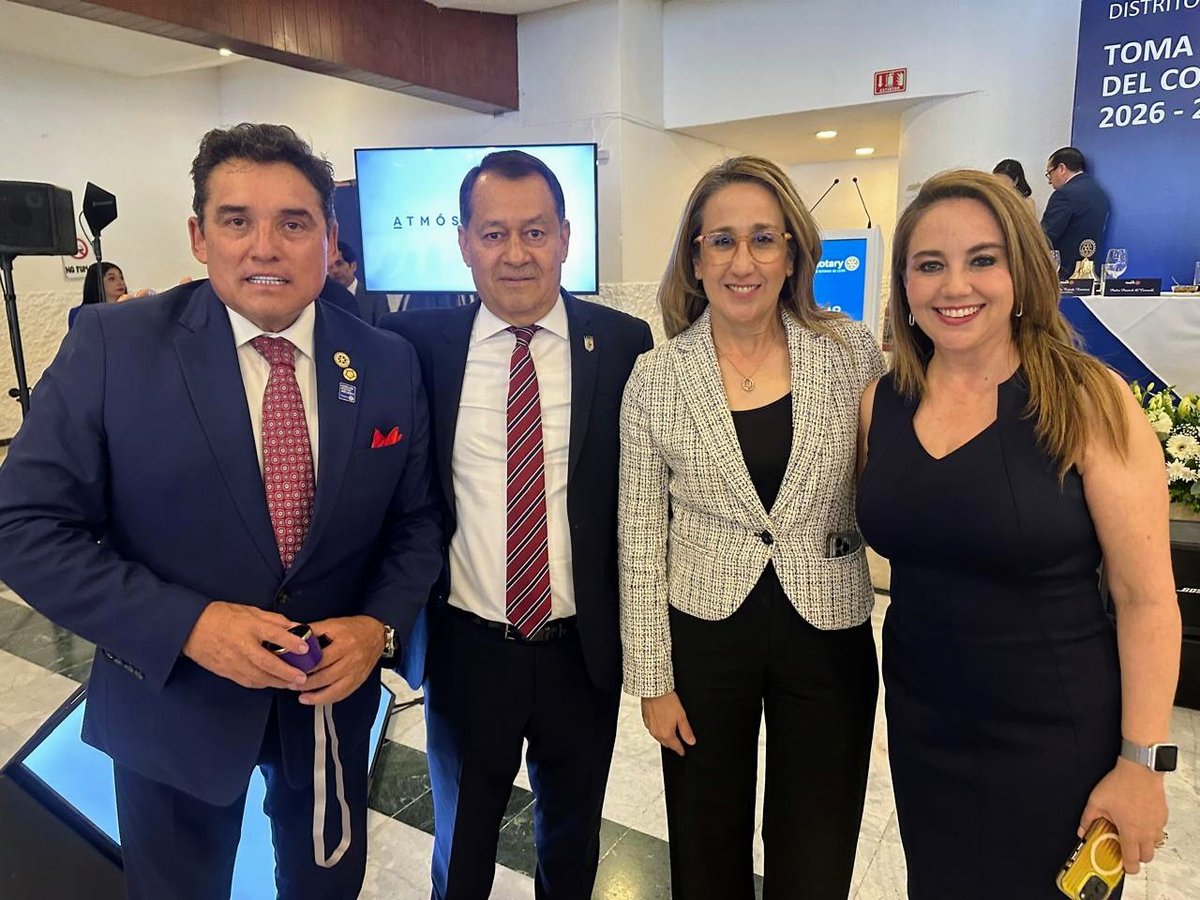 GabrielDuranOr2's tweet photo. agradezco la invitación de mi amigo Sergio Pablo Tejada Ramírez a la toma de protesta de la dirigencia del Club Rotario León para el periodo 2026-2027, felicidades a su nuevo presidente del Consejo Lic. José Luis Andrade Nava.
un gusto coincidir con mi compañera @VanessaMDOmx https://t.co/f5JdqzMWox