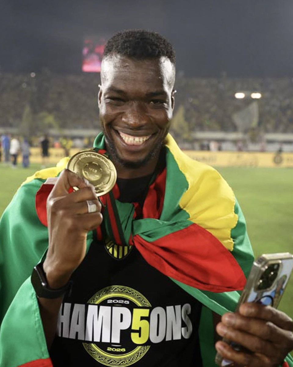 daliloufoot's tweet photo. 🏆🇲🇷 L’attaquant mauritanien est sacré Cheikhna Semega est CHAMPION du Maroc avec le Maghreb de Fés.
Le club de Fés a terminé la Botola avec 59 points en 30 journées.
#Semega | #Fes | #botolapro https://t.co/pG2WXLfdzD
