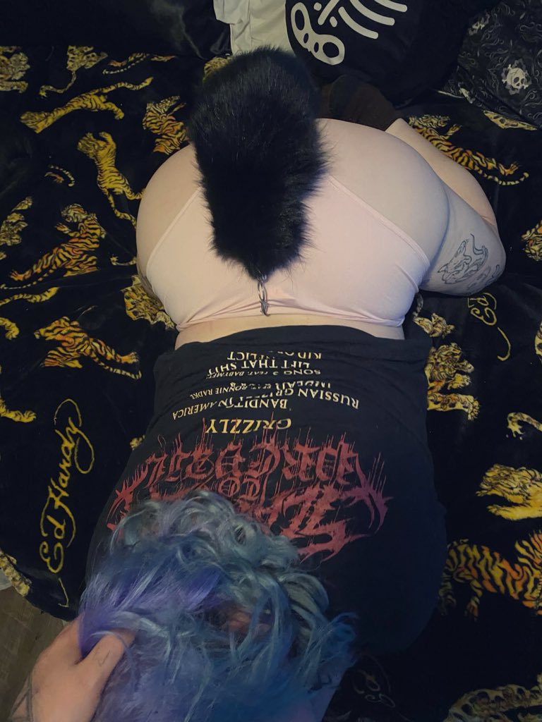 mutt_hon3y's tweet photo. treat me like a dog🐾💕🐶
★
#petplay #cnc #nsfwtwt #nsfw #puppy #puppyboy #dom #sub #tboy #dominant #submissive #oral #drool #bl00dplay #voyeur #exhibition #selling #seller #onlyfans #paypig https://t.co/4FnTbKE5wA