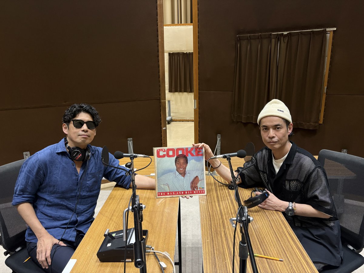 the_gospellers's tweet photo. ／
#村上てつや がパーソナリティを務める
「ザ・ソウルミュージックⅡ」
＼  
 #久保田利伸 さんとダブルDJで「SOUL一番いい曲」特集でした🎧

次週からは村上てつやのSoul Scramble「波音sweet soul」をお届け✨

🗓️7/18.25(土)
⏰18:00~18:50

▶️公式HP
https://t.co/rYzrXoUtG8

#ゴスペラーズ https://t.co/heKPTjvSod