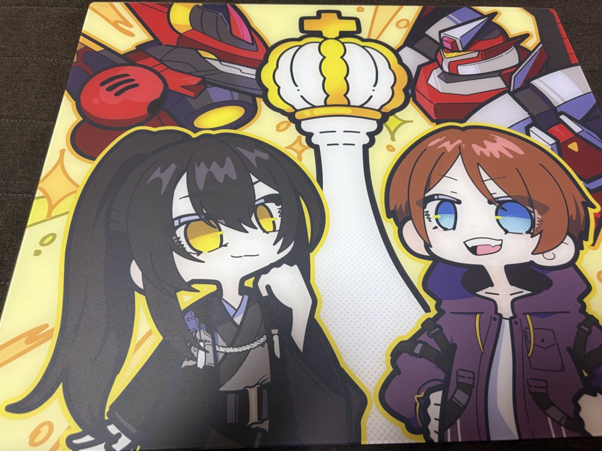 hasahasaking's tweet photo. らるさんのTFT大会の賞品ガラスマウスパッド届いた！！
素敵だ…
#激闘遊戯 https://t.co/UYFrF3dQHE