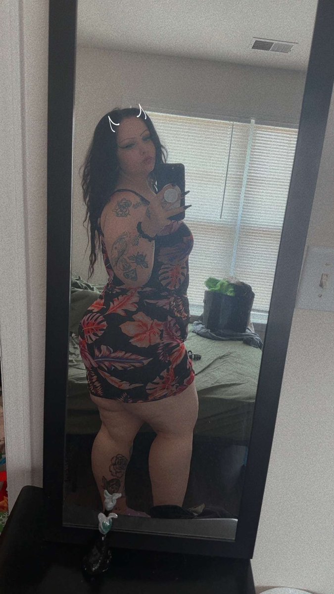 Spkytease's tweet photo. Throwback just cause ❤️🔥

#Origin #bbw #thick #onlyfans #content #findom https://t.co/oyVr30YxbO