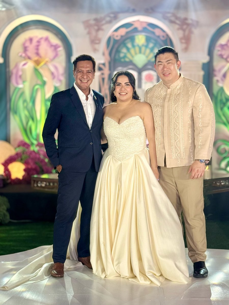 DonEmcee's tweet photo. Jesse Guo &amp; Therese Zamora - Guo #Wedding; July 8, 3026; Waterfront Insular Hotel
.
.
.
.
.
#masterofceremonies #VMweddings #satisfiedclient #davaoweddings #davaoemcee https://t.co/j86JWvN9eO