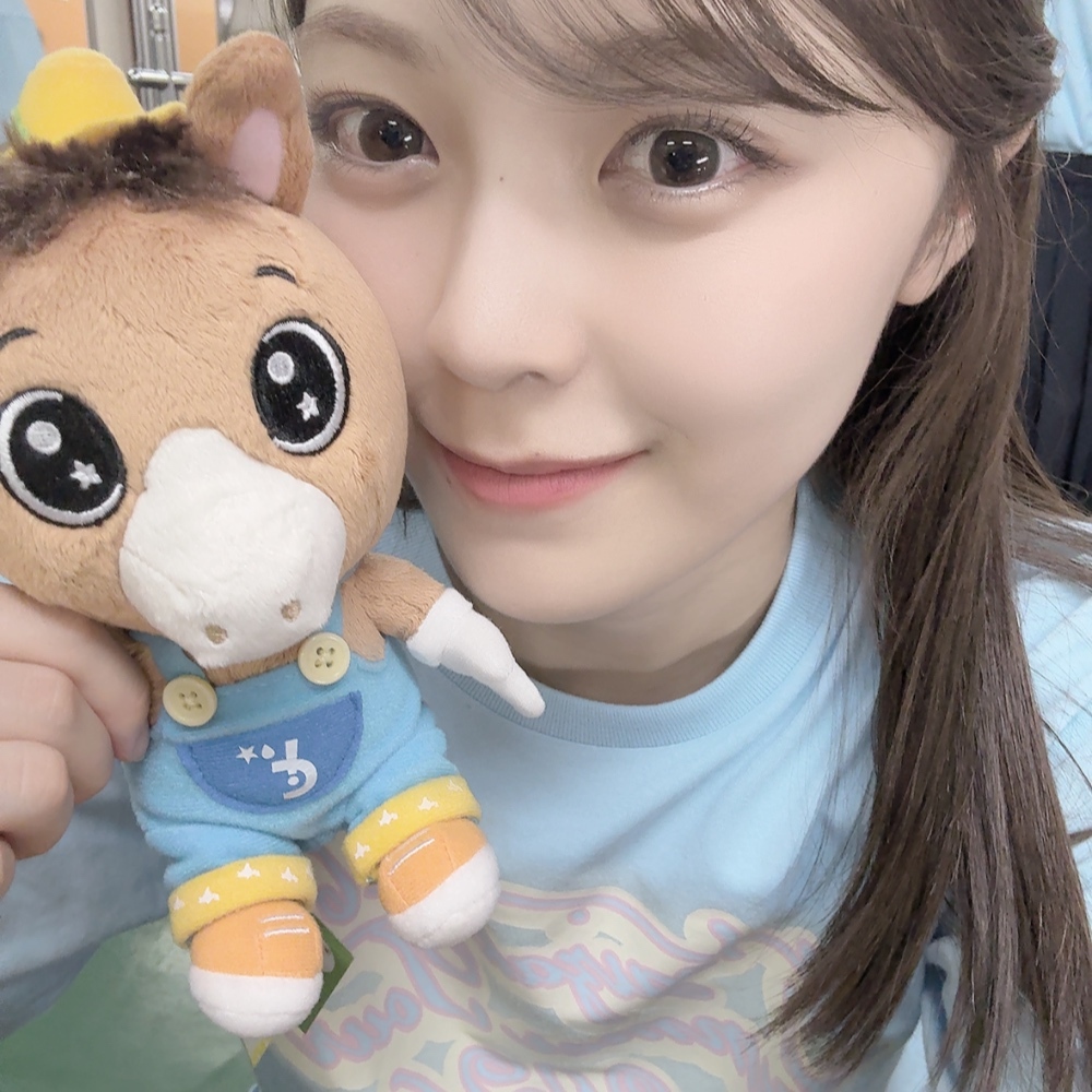 nogizaka46's tweet photo. 【ブログ更新 柴田柚菜】 30℃ 超えてきたな https://t.co/ffMAncS5FW https://t.co/p2RAxJwG7J
