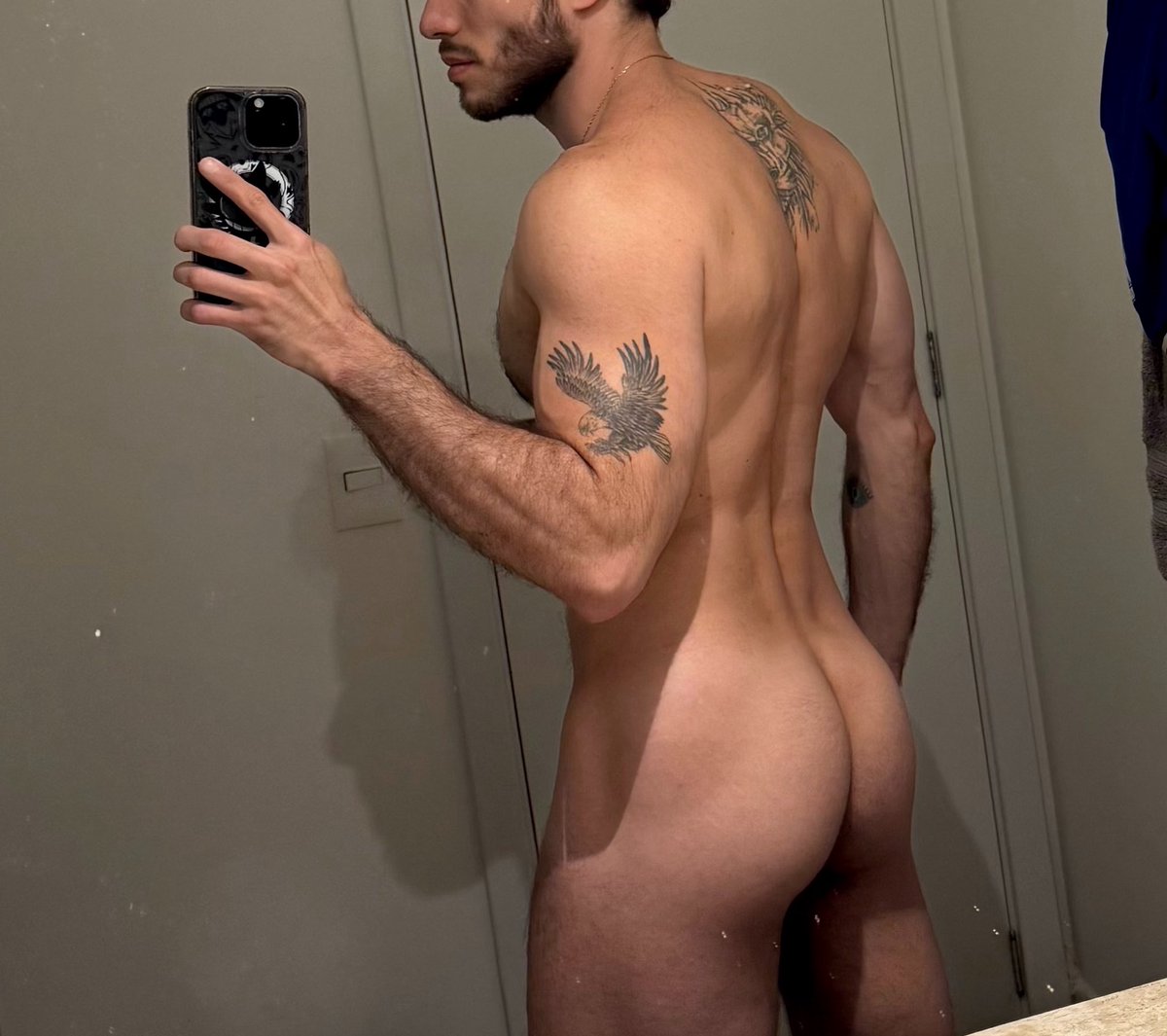 LucasDaaniel77's tweet photo. 😝🍑 https://t.co/pZ2DjvX2cL