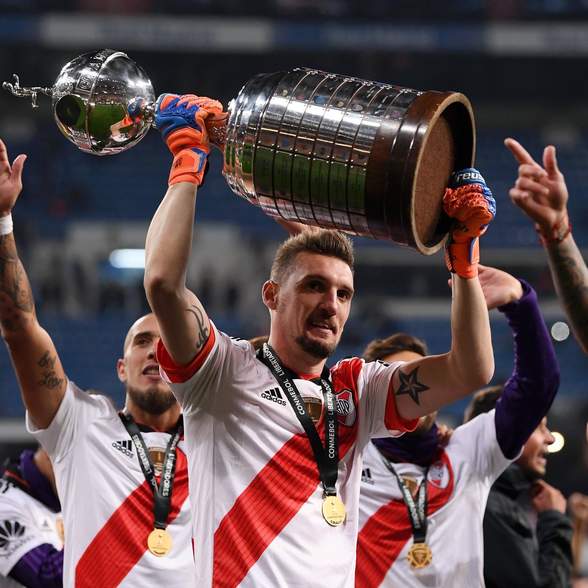 facupietro's tweet photo. El mejor arquero que vi en mi vida vistiendo estos colores. Idolo y leyenda total del club

Lo que hiciste por River no se va a olvidar nunca en la vida. Gracias eternas Armani https://t.co/vrdZqd21MG