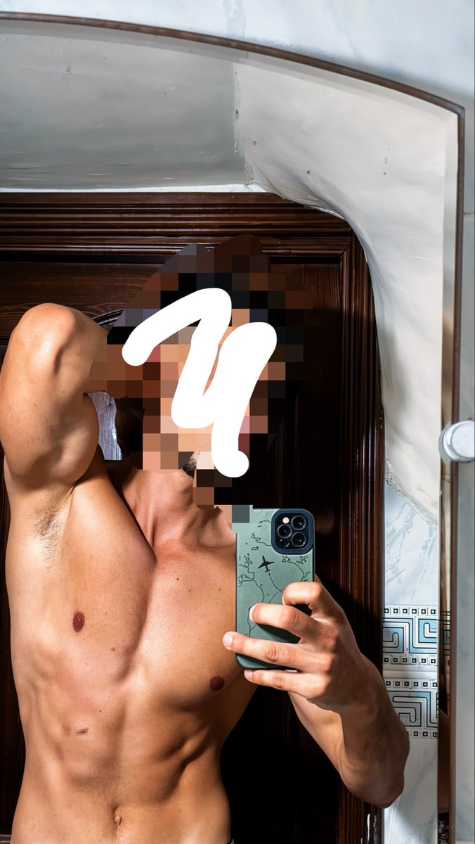 Biggkido's tweet photo. 23, freshly pumped, and feeling myself this morning. Rate the view 1-10? 🔥 Drop your thoughts
#Muscles #NSFW #ContentCreator https://t.co/qXtBzkqCTE