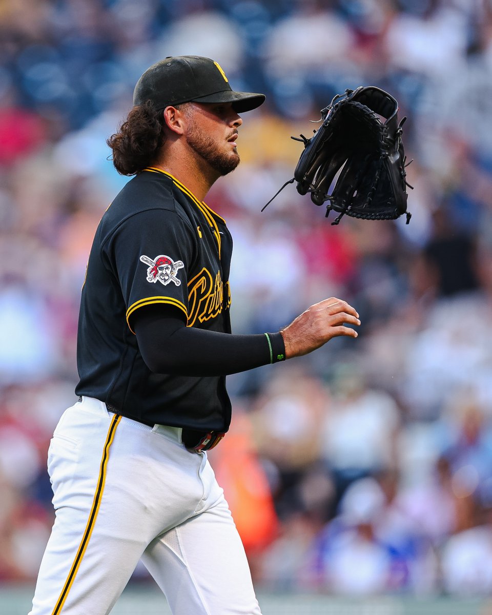 Pirates's tweet photo. Jared's final line: 
6.0 IP | 0 H | 0 R | 0 BB | 8 K https://t.co/JokDVXW3Rb